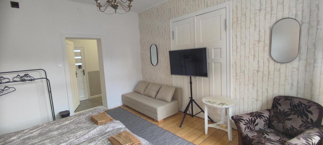 Liberation!! Appartement Olsztyn  Buitenkant foto
