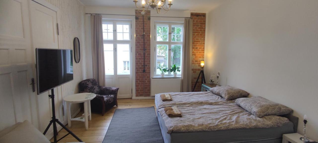 Liberation!! Appartement Olsztyn  Buitenkant foto
